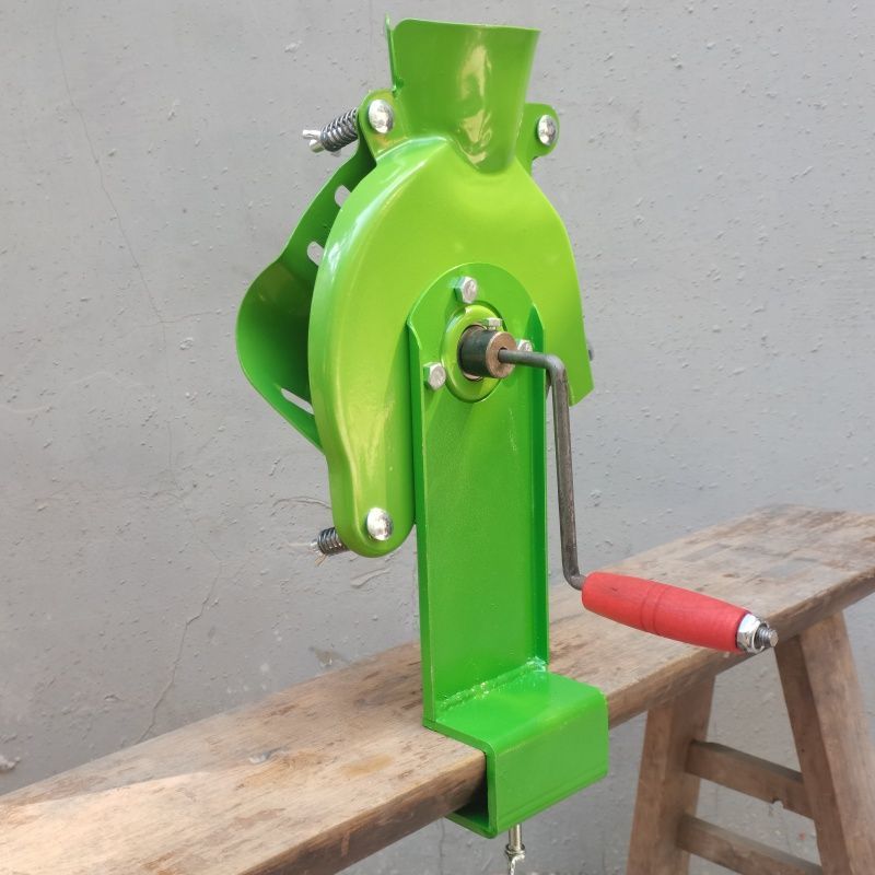 Hand Crank Corn Thresher Mini  - Agriculture Farming Tool recension och pris